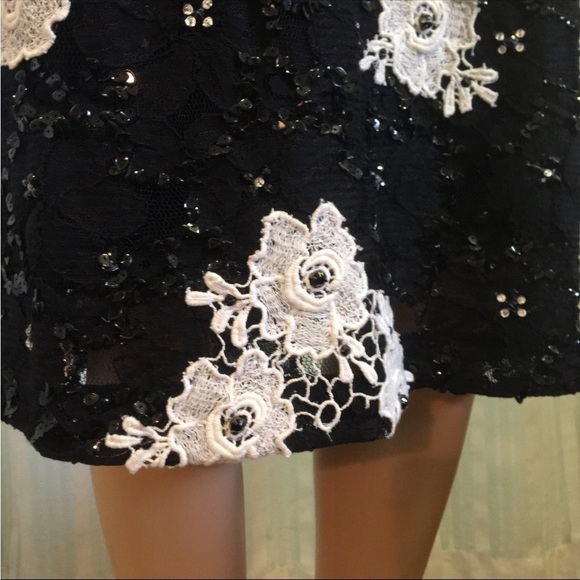 ST JOHN Cocktail dress & matching jacket glass beads, lace, sequins - Picture 4 of 10